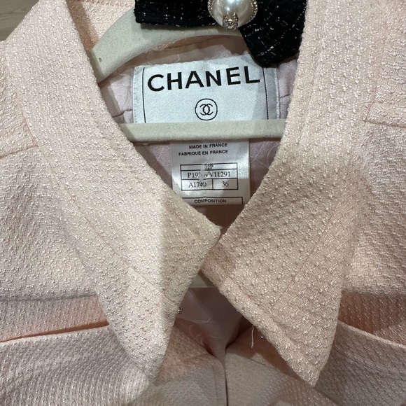 CHANEL Blush Textured Dress with Pearl Detail - Picture 1 of 6